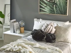 Almofada Decorativa Com No Em Veludo Preto 30 X 30 Cm Malni