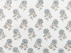 Almofada Decorativa Com Padrao Floral E Borlas Em Algodao Branco E Azul 45 X 45 Cm Pallida