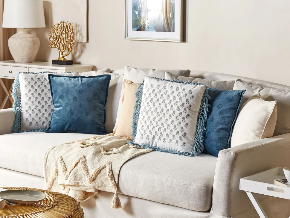 Almofada Decorativa Em Veludo Azul Escuro 45 X 45 Cm Seseli