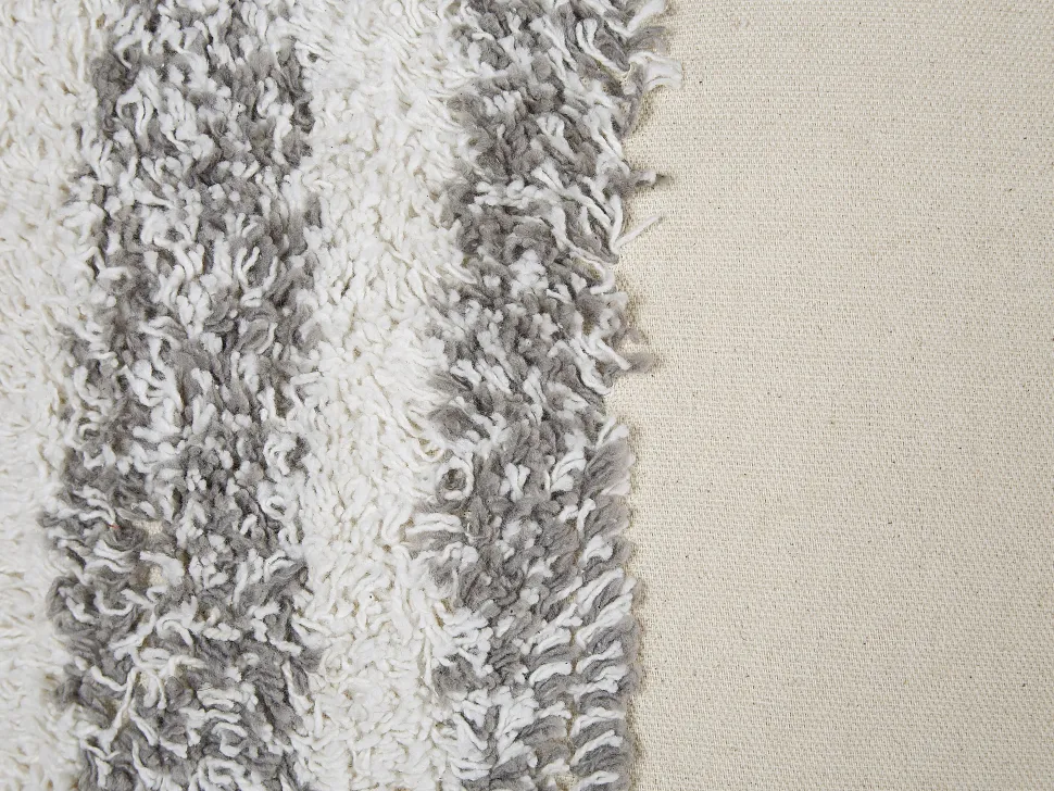 Almofada Decorativa Tufada Em Algodao Creme E Cinzenta 45 X 45 Cm Heliconia