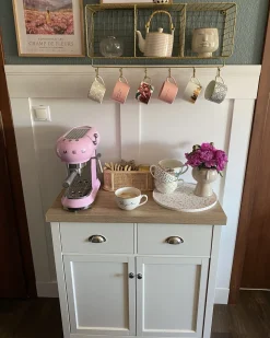 Aparador Com 2 Gavetas E 2 Creme E Cor De Madeira Clara Clio