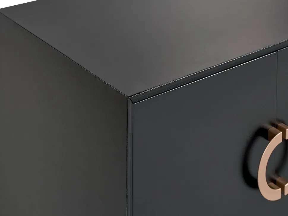 Aparador Com 4 Portas Preto Oxnard