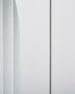 Aparador Metalico Branco Com 2 Portas De Vidro Sarre