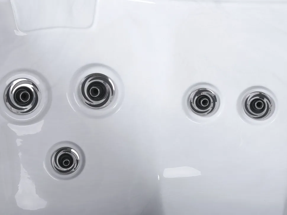 Banheira De Hidromassagem Para Exterior Em Acrilico Branco 180 X 215 Cm Arcelia