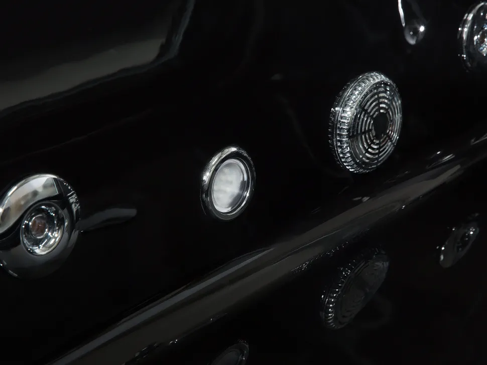 Banheira De Hidromassagem Em Acrilico Preto Com Led 153 X 71 Cm Samana