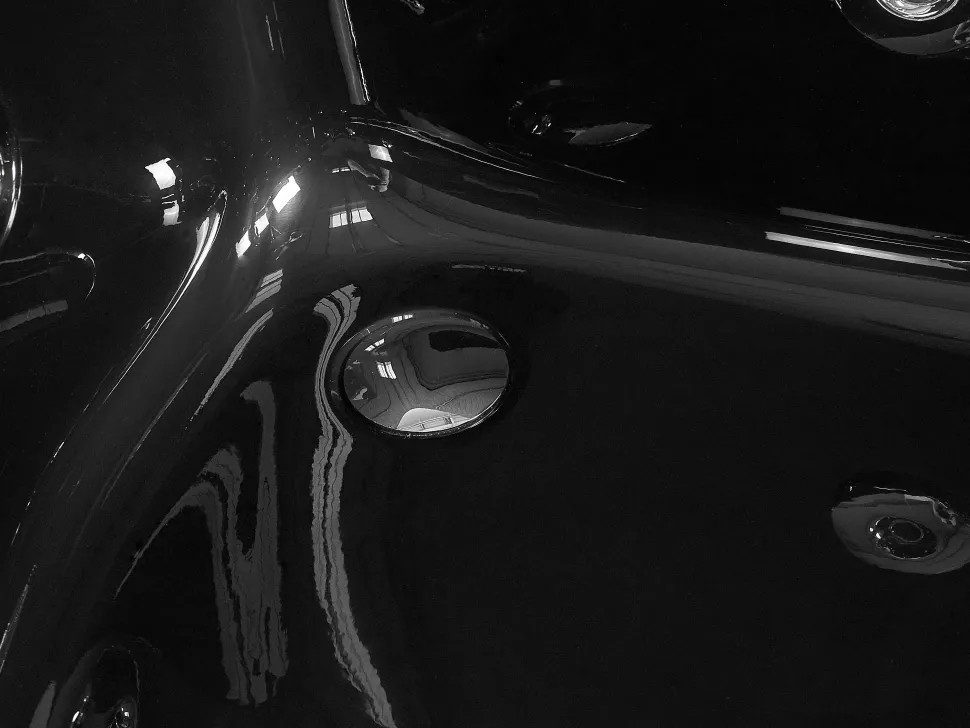 Banheira De Hidromassagem De Canto Versao A Direita Em Acrilico Preto Com Led 160 X 113 Cm Paradiso