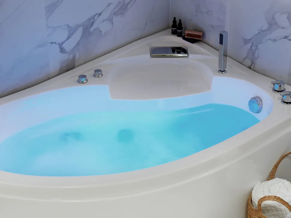 Banheira De Hidromassagem De Canto A Esquerda Com Led Em Branco Neiva