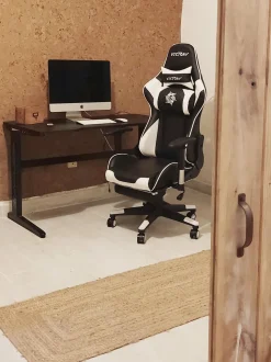 Cadeira Gaming Em Pele Sintetica Branca E Preta Victory