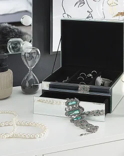 Caixa De Joias Prateada Kofi