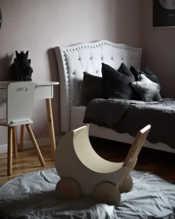 Cama De Solteiro Em Pele Sintetica Branca 90 X 200 Cm Metz