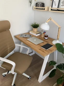 Candeeiro De Mesa Articulado Em Metal Branco E Madeira Salado