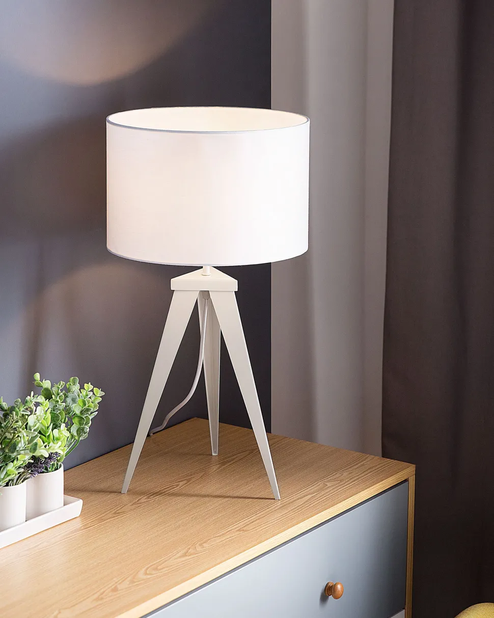 Candeeiro De Mesa Branco Stiletto