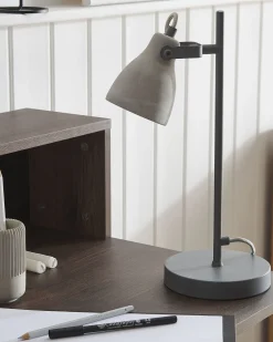 Candeeiro De Mesa Em Betao Mistago