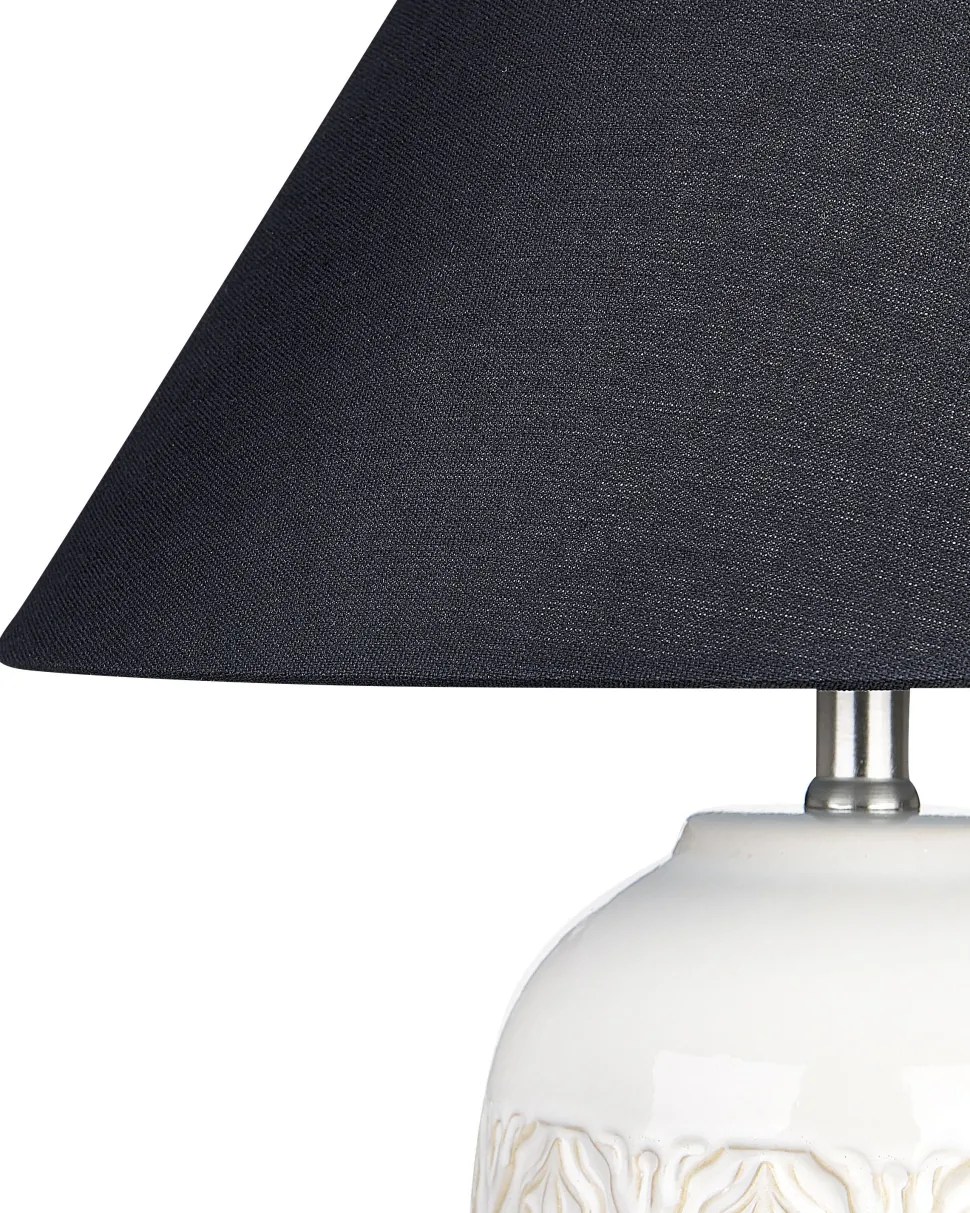 Candeeiro De Mesa Em Ceramica Creme Telire