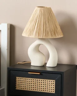 Candeeiro De Mesa Em Ceramica Branca 42 Cm Barbas