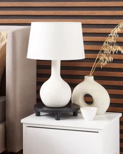 Candeeiro De Mesa Em Ceramica Branca Soco