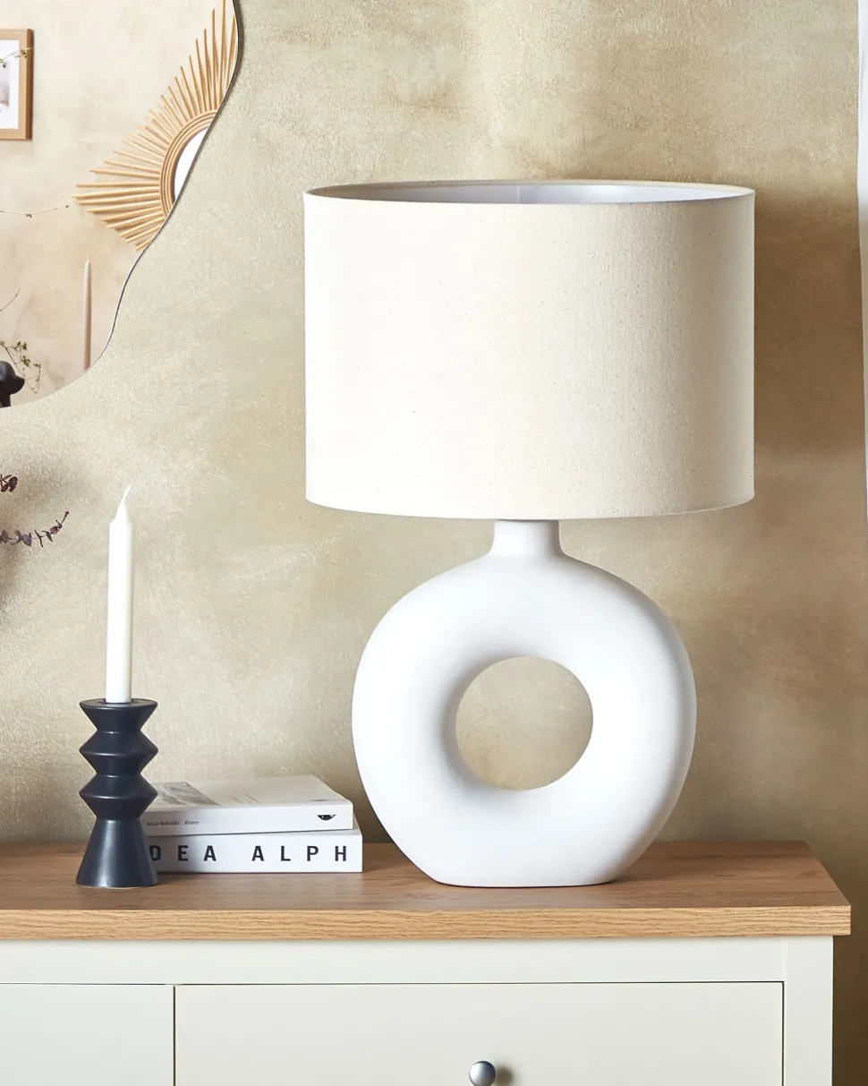 Candeeiro De Mesa Em Ceramica Branco Venta