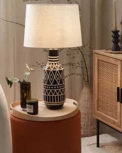 Candeeiro De Mesa Em Ceramica Preto Creme E Branco 68 Cm Shebelle