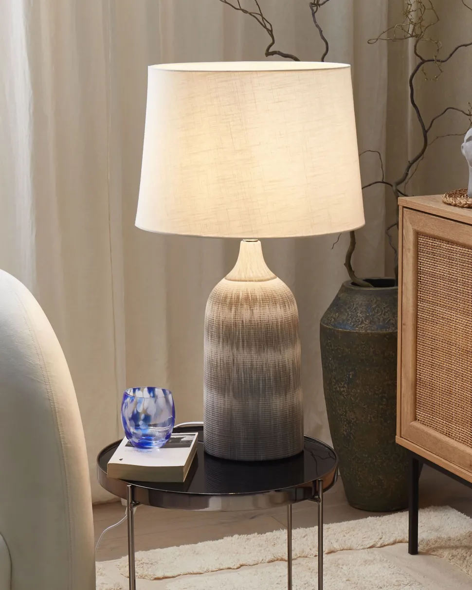 Candeeiro De Mesa Em Ceramica Cinzento Claro E Creme 66 Cm Georgina