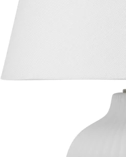 Candeeiro De Mesa Em Ceramica Branca Fergus