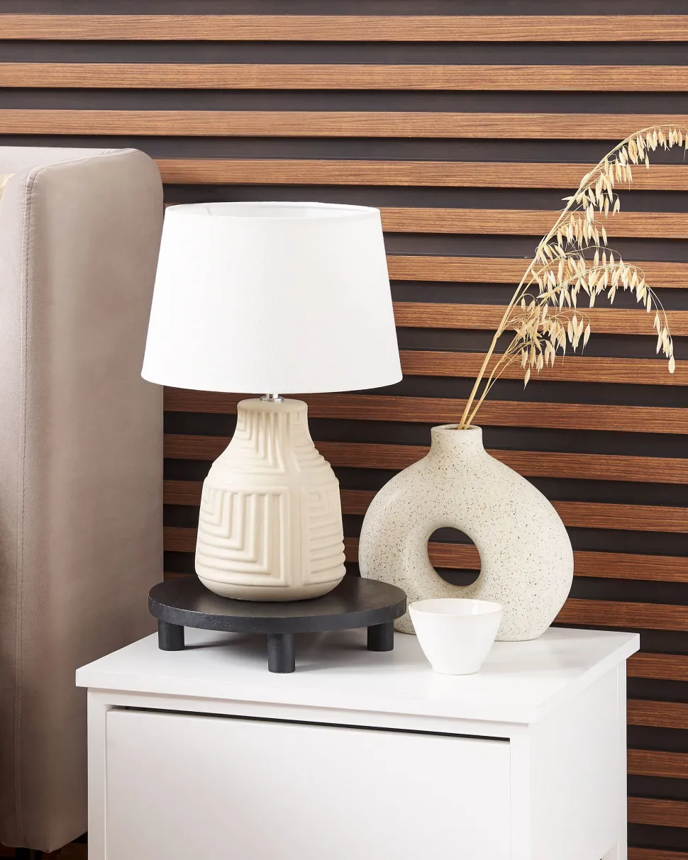 Candeeiro De Mesa Em Ceramica Creme Ozama