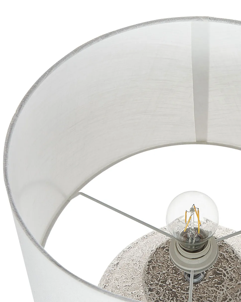 Candeeiro De Mesa Em Ceramica Branca E Creme 60 Cm Caine