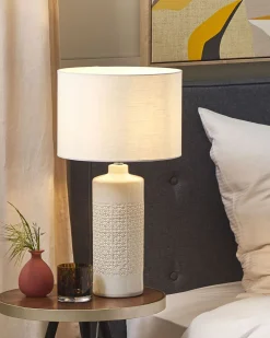 Candeeiro De Mesa Em Ceramica Branca 58 Cm Anseba