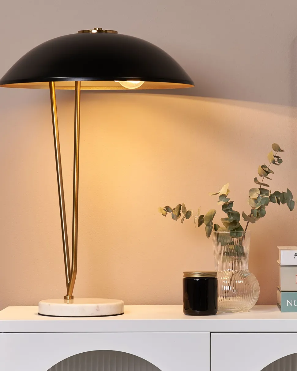 Candeeiro De Mesa Em Metal Preto E Dourado 58 Cm Danto