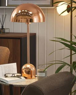 Candeeiro De Mesa Em Metal Cor De Cobre 64 Cm Macasia