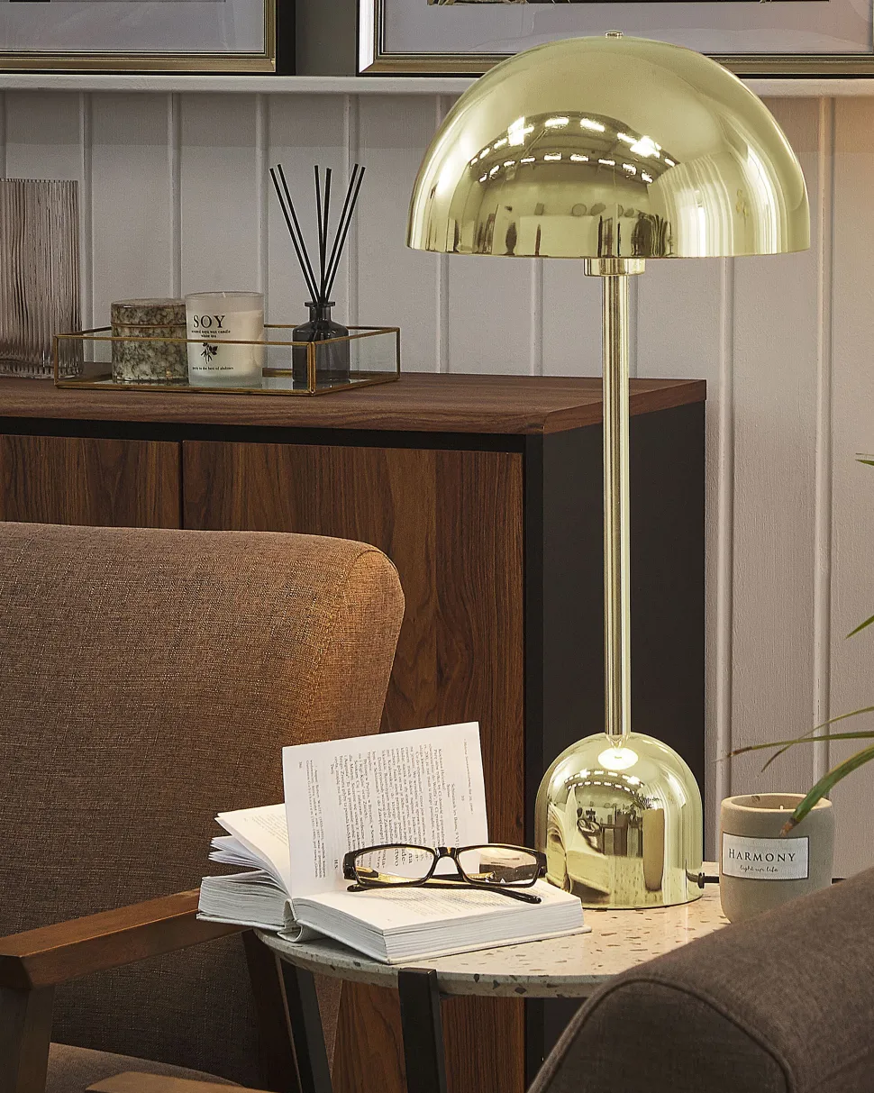 Candeeiro De Mesa Em Metal Dourado 64 Cm Macasia