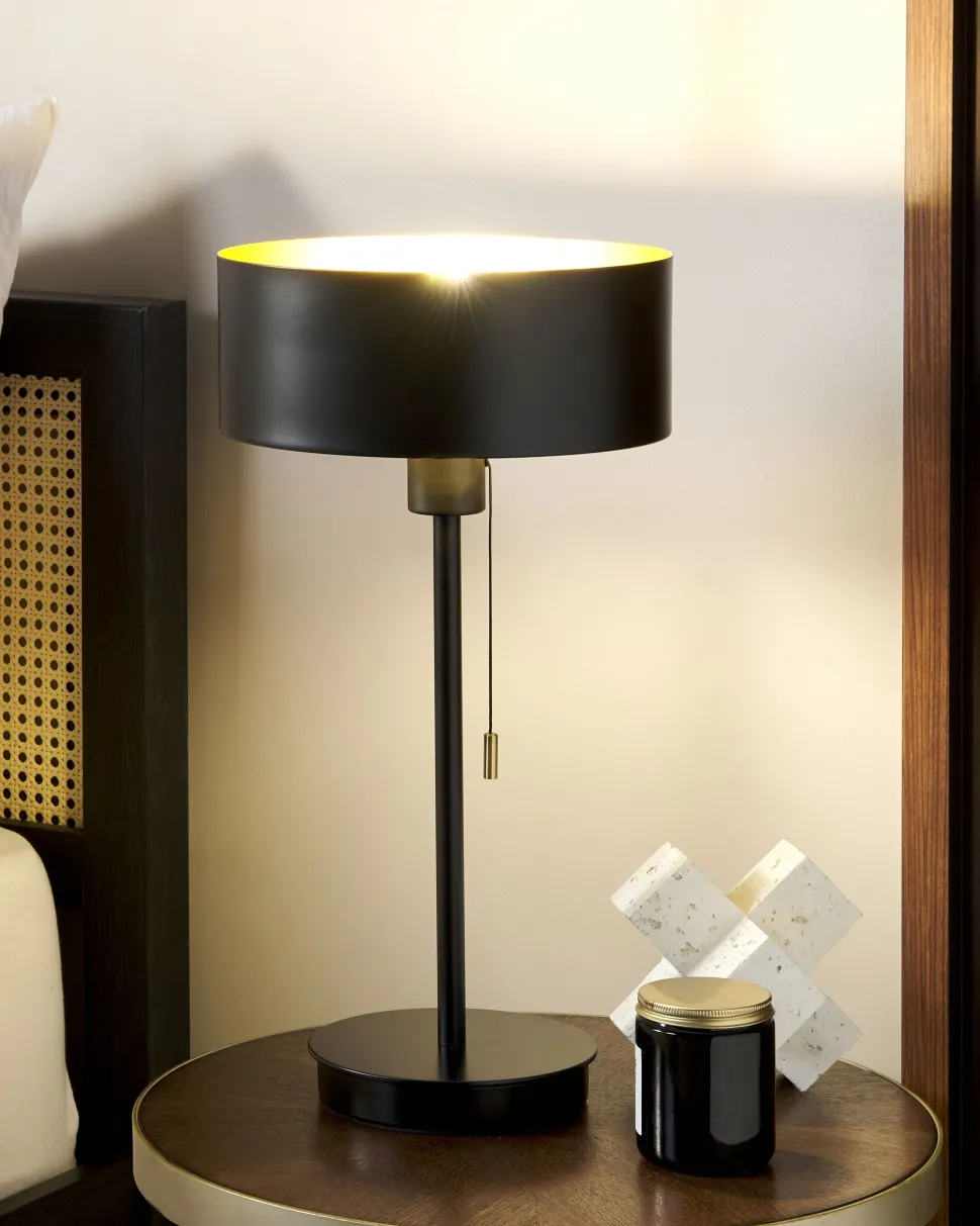 Candeeiro De Mesa Em Metal Preto Com Entrada Usb 47 Cm Aripo