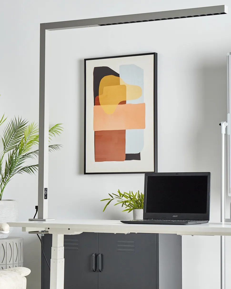 Candeeiro De Mesa Led Em Metal Prateado 120 Cm Octant