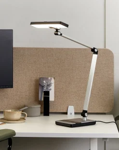 Candeeiro De Mesa Led Em Metal Prateado 73 Cm Lacerta