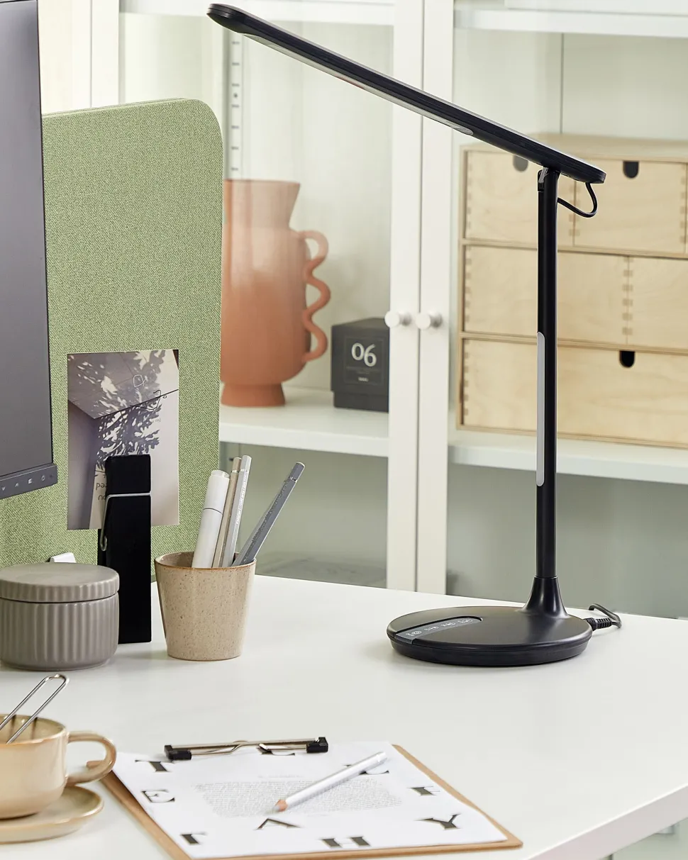 Candeeiro De Mesa Led Em Metal Preto 38 Cm Draco