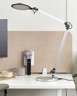 Candeeiro De Mesa Led Em Metal Prateado 34 Cm Eridanus