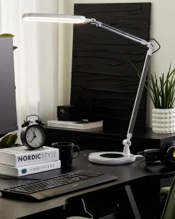 Candeeiro De Mesa Led Em Metal Prateado 80 Cm Grus