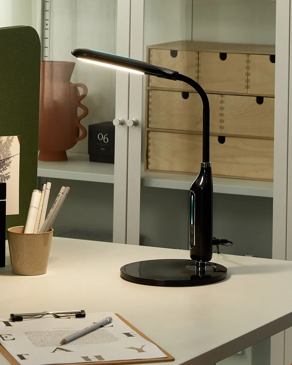 Candeeiro De Mesa Led Preto Cygnus