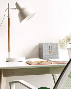 Candeeiro De Mesa Metal Branco E Madeira Aldan