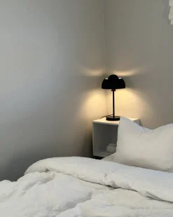 Candeeiro De Mesa Preto Senette