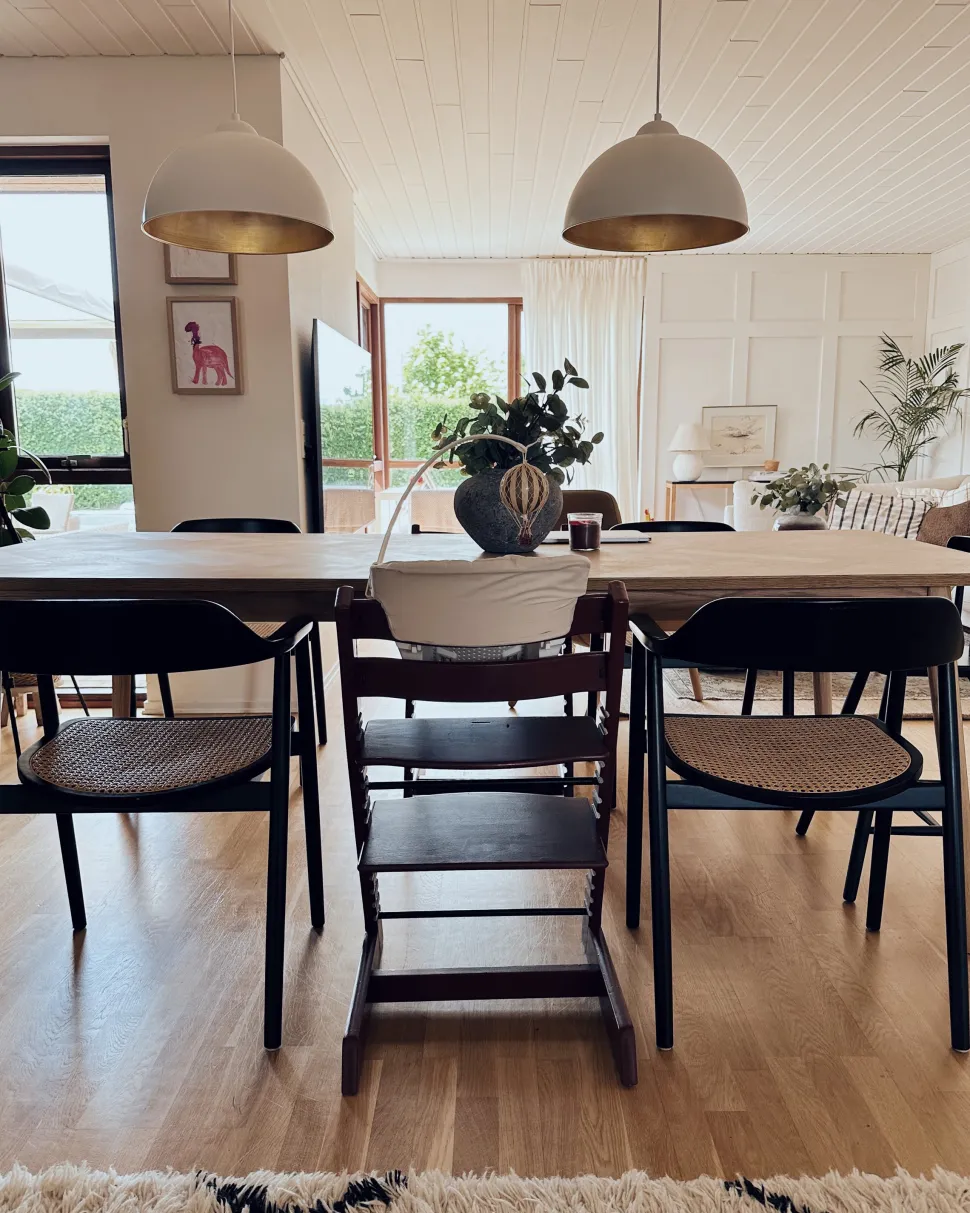 Candeeiro De Teto Branco E Dourado Cetina