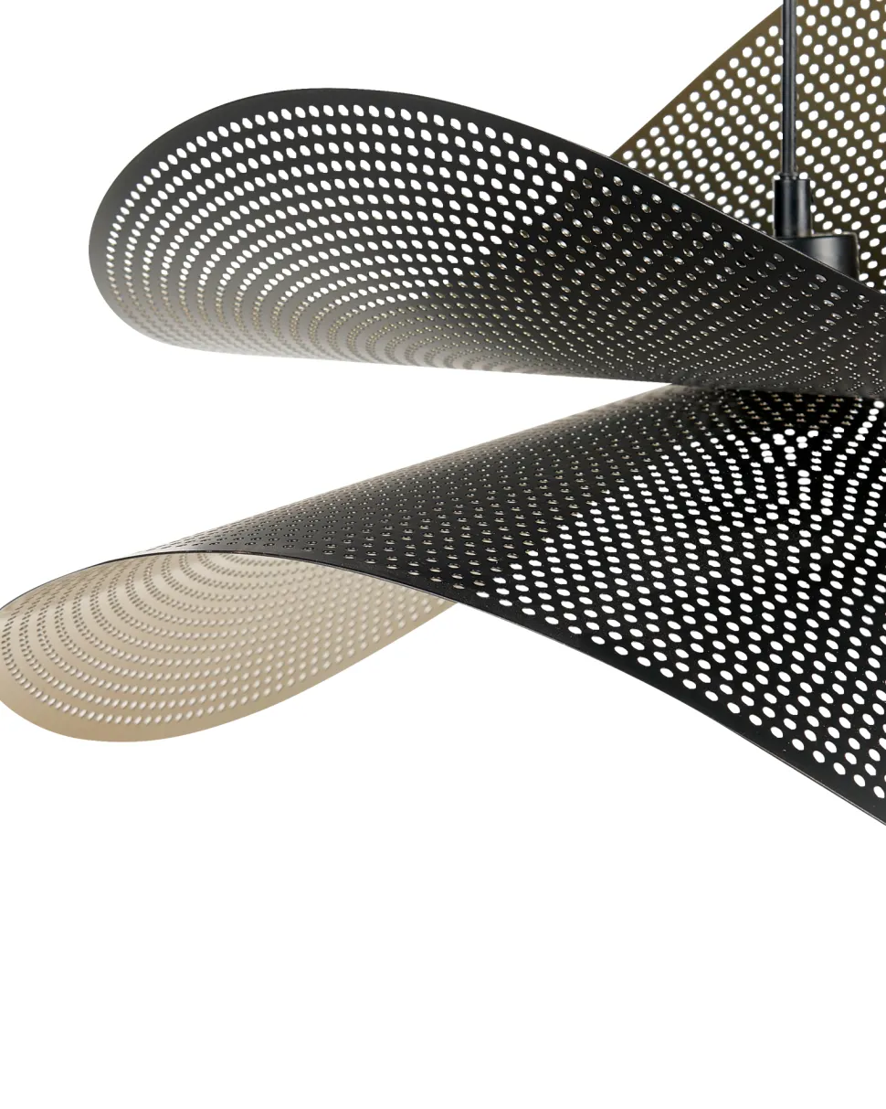 Candeeiro Suspenso Em Metal Preto E Dourado Doyles