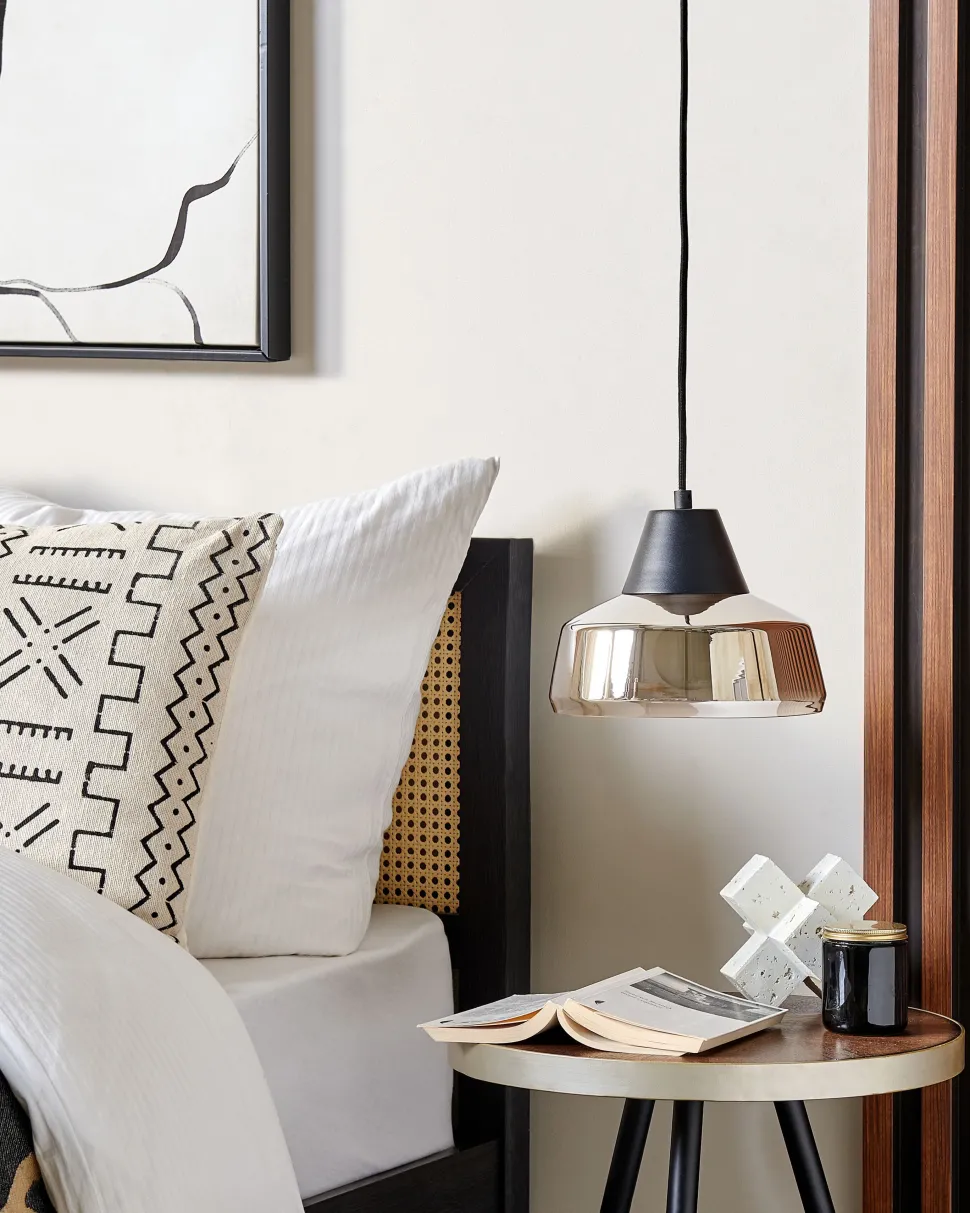 Candeeiro Suspenso Em Vidro Preto E Dourado Talparo