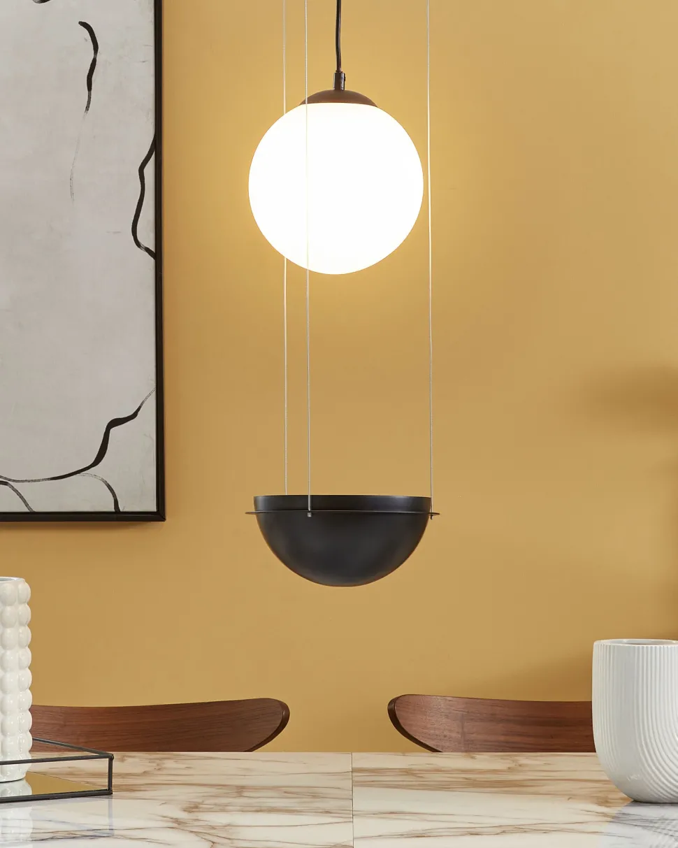 Candeeiro Suspenso Em Vidro Preto Tobins