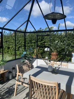 Carrinho De Cozinha Em Metal Dourado Com Tampo De Vidro Ivera