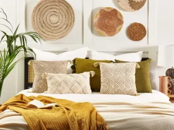 Conjunto De 2 Almofadas Decorativas Em Veludo Creme 45 X 45 Cm Santolina