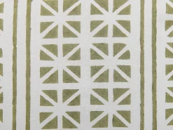 Conjunto De 2 Almofadas Decorativas Com Padrao Geometrico Em Algodao Verde E Branco 45 X 45 Cm Syringa