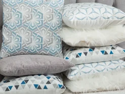 Conjunto De 2 Almofadas Decorativas Padrao Geometrico 45 X 45 Cm Azul Claro Weigela