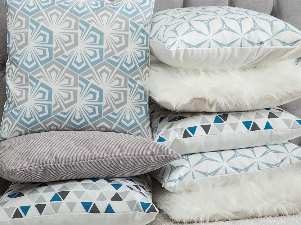 Conjunto De 2 Almofadas Decorativas Padrao Geometrico 45 X 45 Cm Azul Claro Weigela