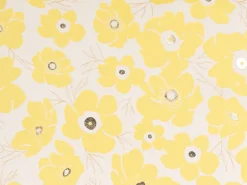 Conjunto De 2 Almofadas Decorativas Em Veludo Creme E Amarelo 45 X 45 Cm Triteleia