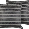 Conjunto De 2 Almofadas Decorativas De Pele Sintetica 45 X 45 Cm Preta Lunaria